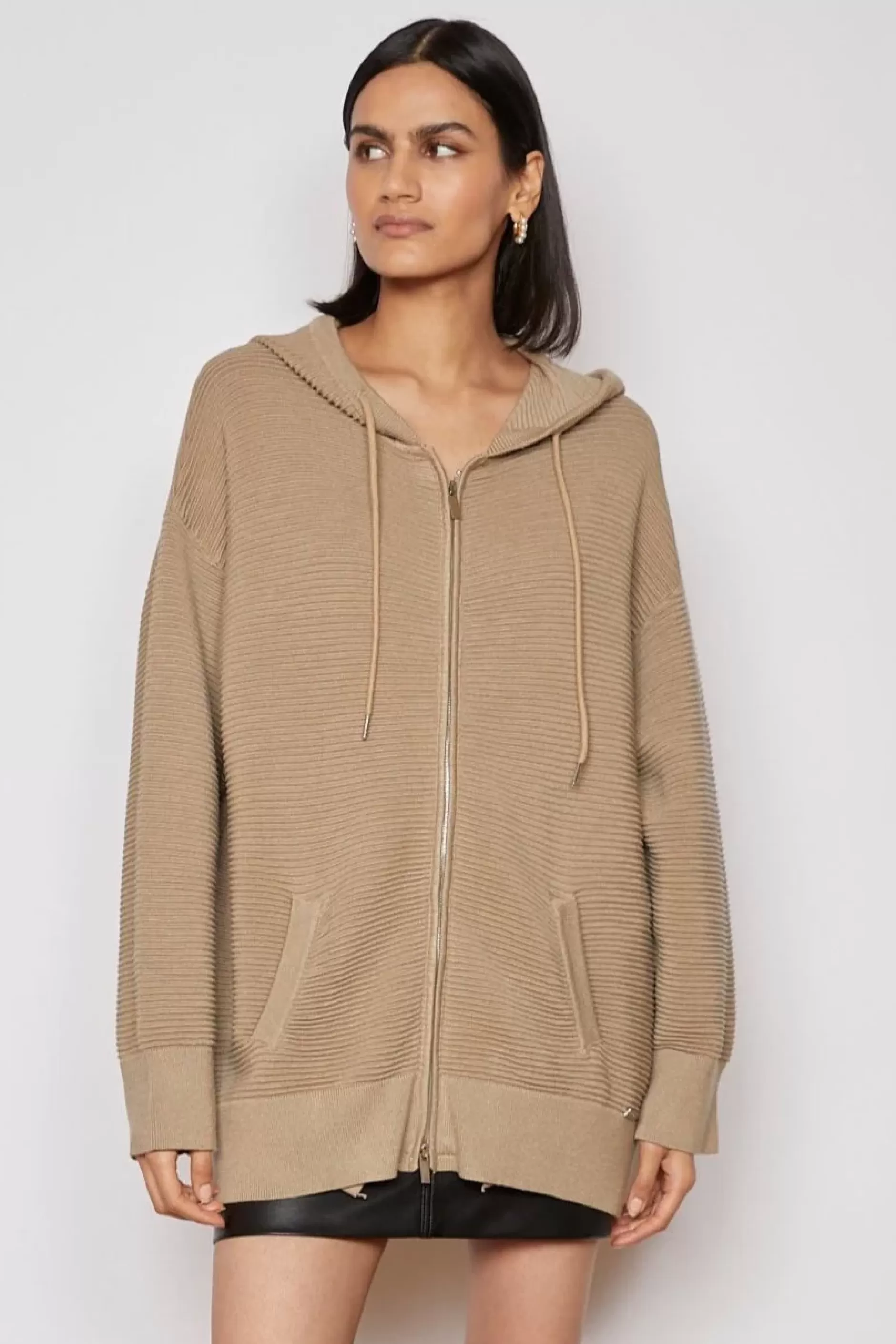 Jovonna London Knitwear^ABBY CARDIGAN BEIGE