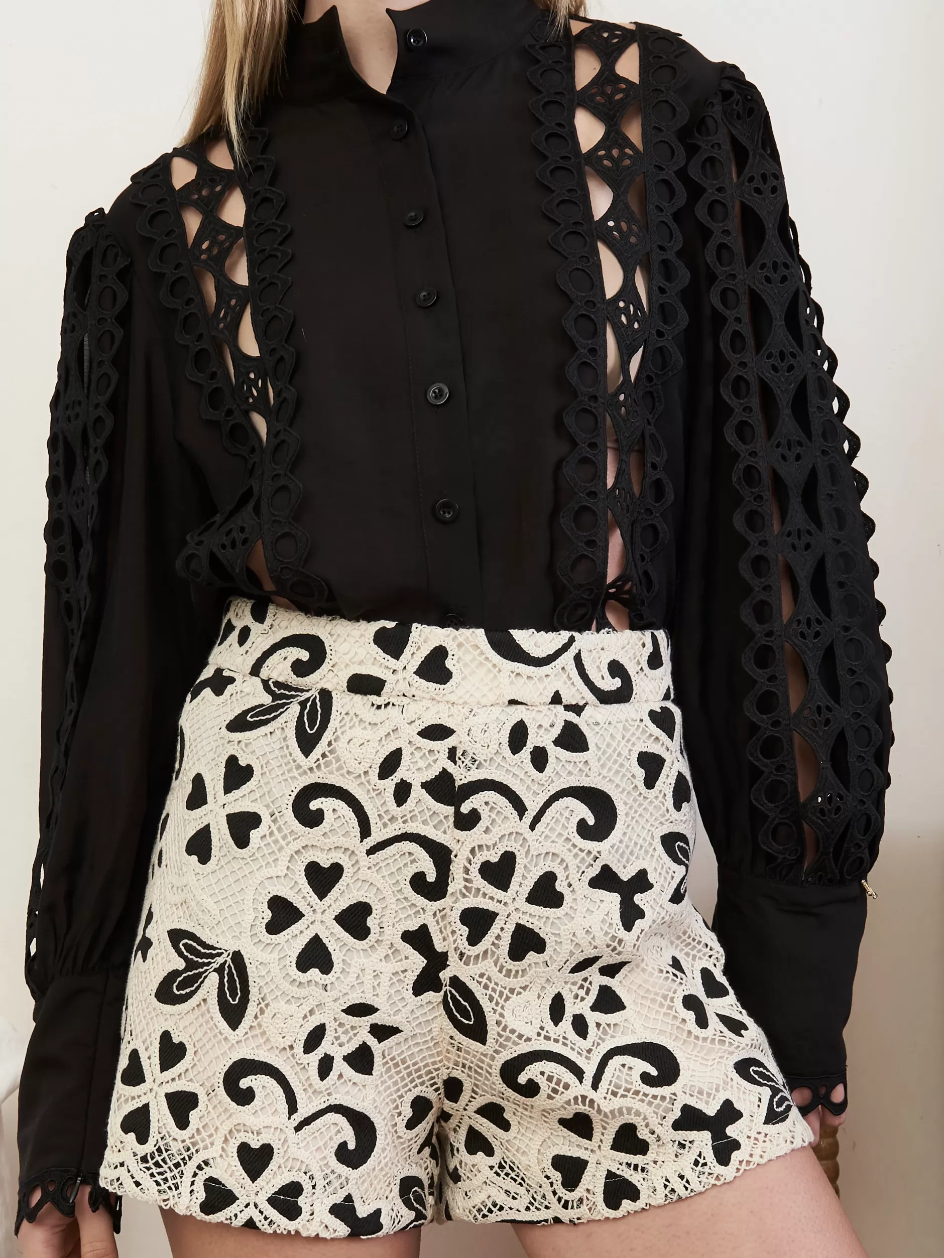 Jovonna London Bottoms^LEDDA 2 SHORTS