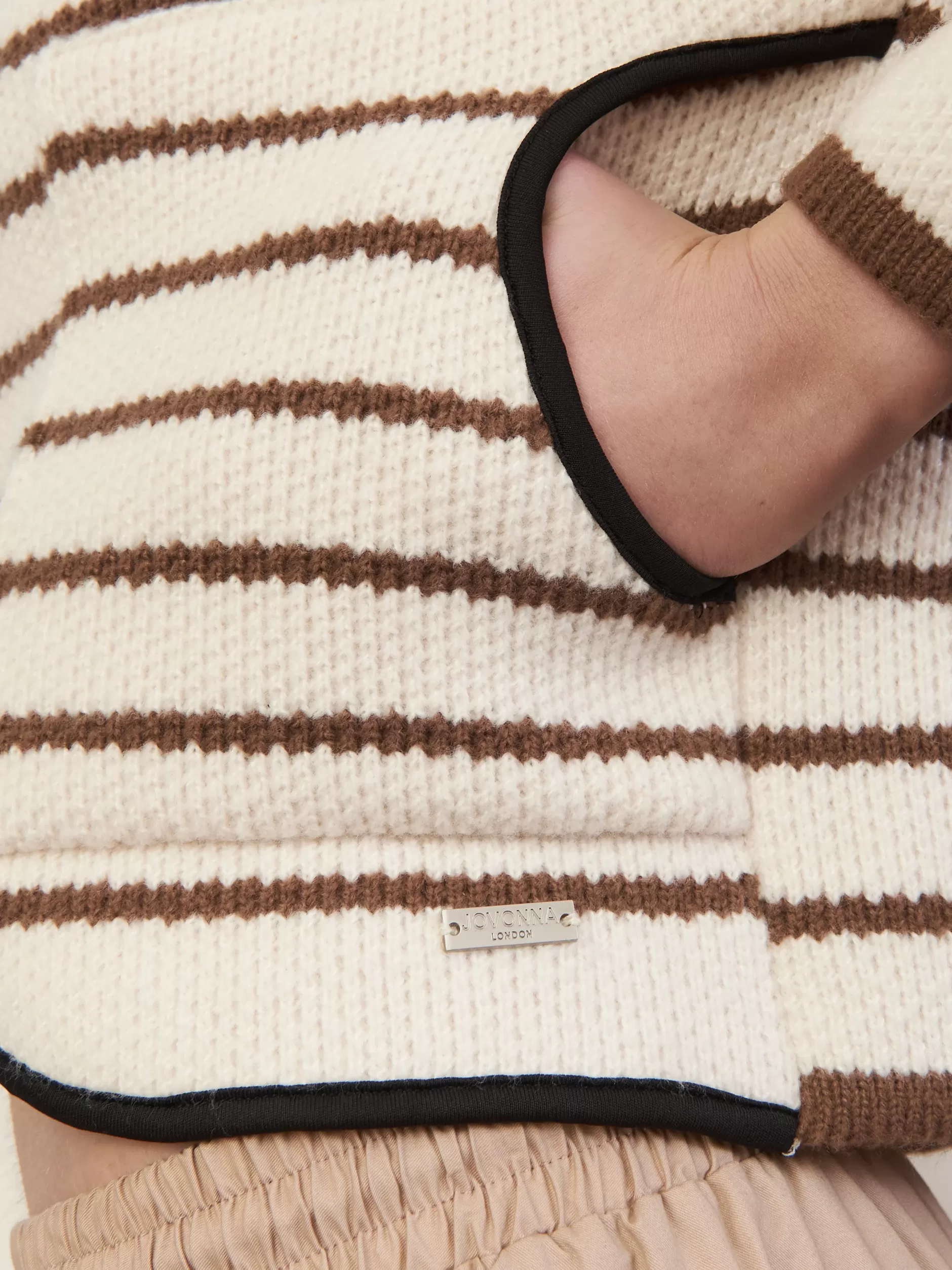Jovonna London Knitwear^NED2 CARDIGAN BROWN